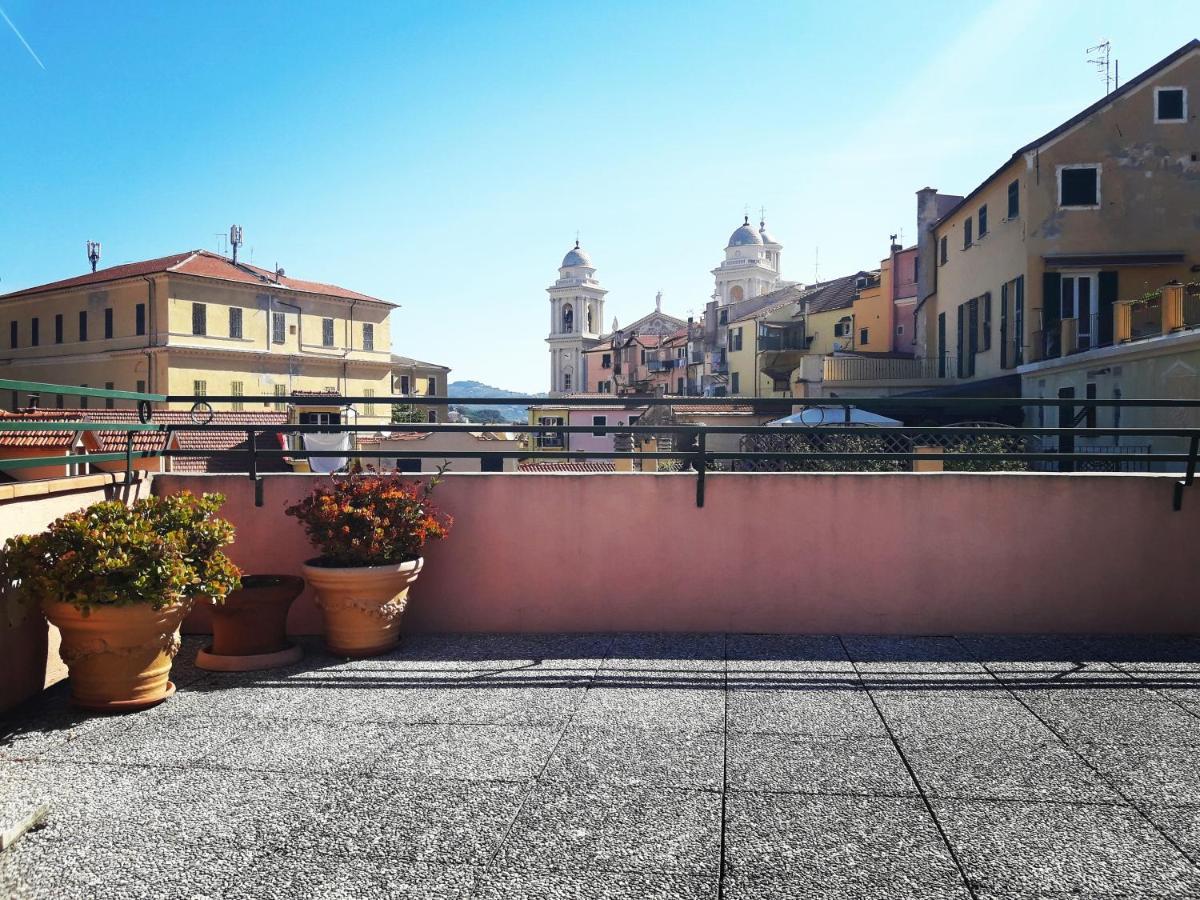 B&B Il Filo Di Arianna Imperia Exterior photo